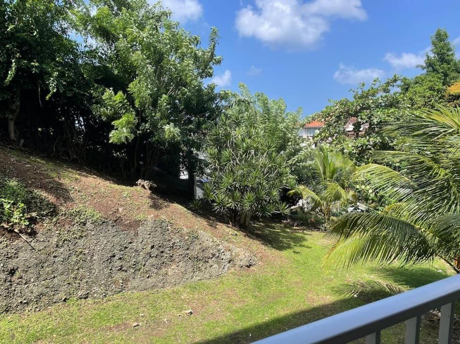Appartamento T2 Avec Parking - Entierement Climatise - Chez Elo Schoelcher Esterno foto